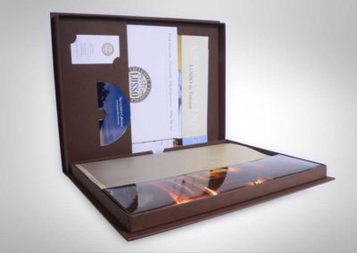 5b-Lusso-owner-kit-book-with-inserts-resource-marketing-solutions